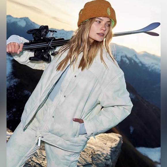 FP (Free People) Movement Bunny Slope puffer jacket - Picture 1 of 16